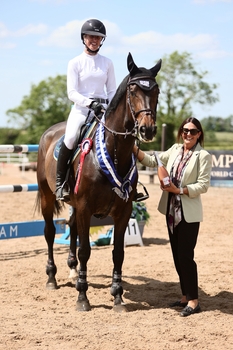 Holly Smith and Parthago Punch Their Ticket in the GFS Saddles Senior Newcomers at Vale View
